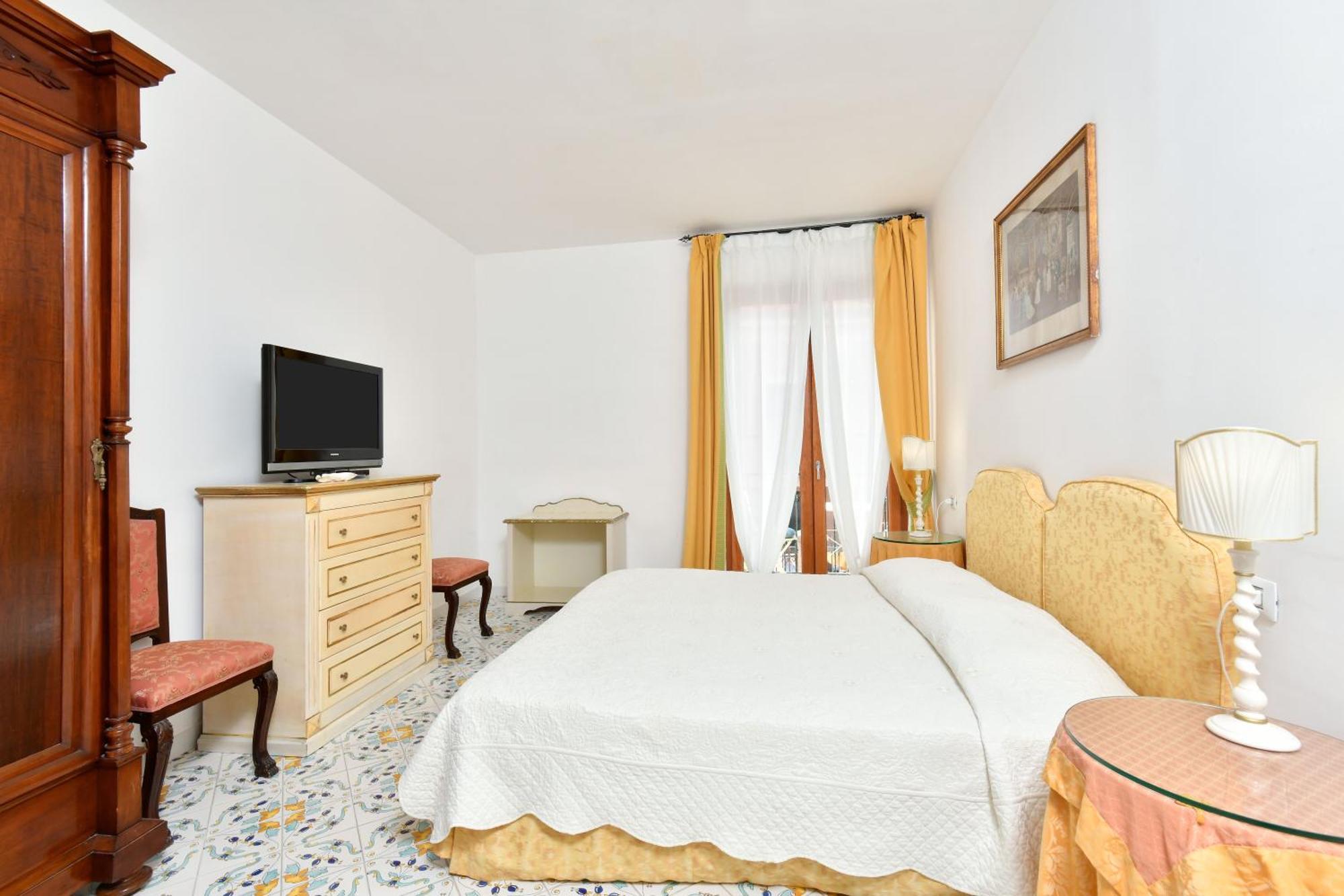 Hotel Villa Sirio Санта-Марія-ді-Кастеллабате Екстер'єр фото