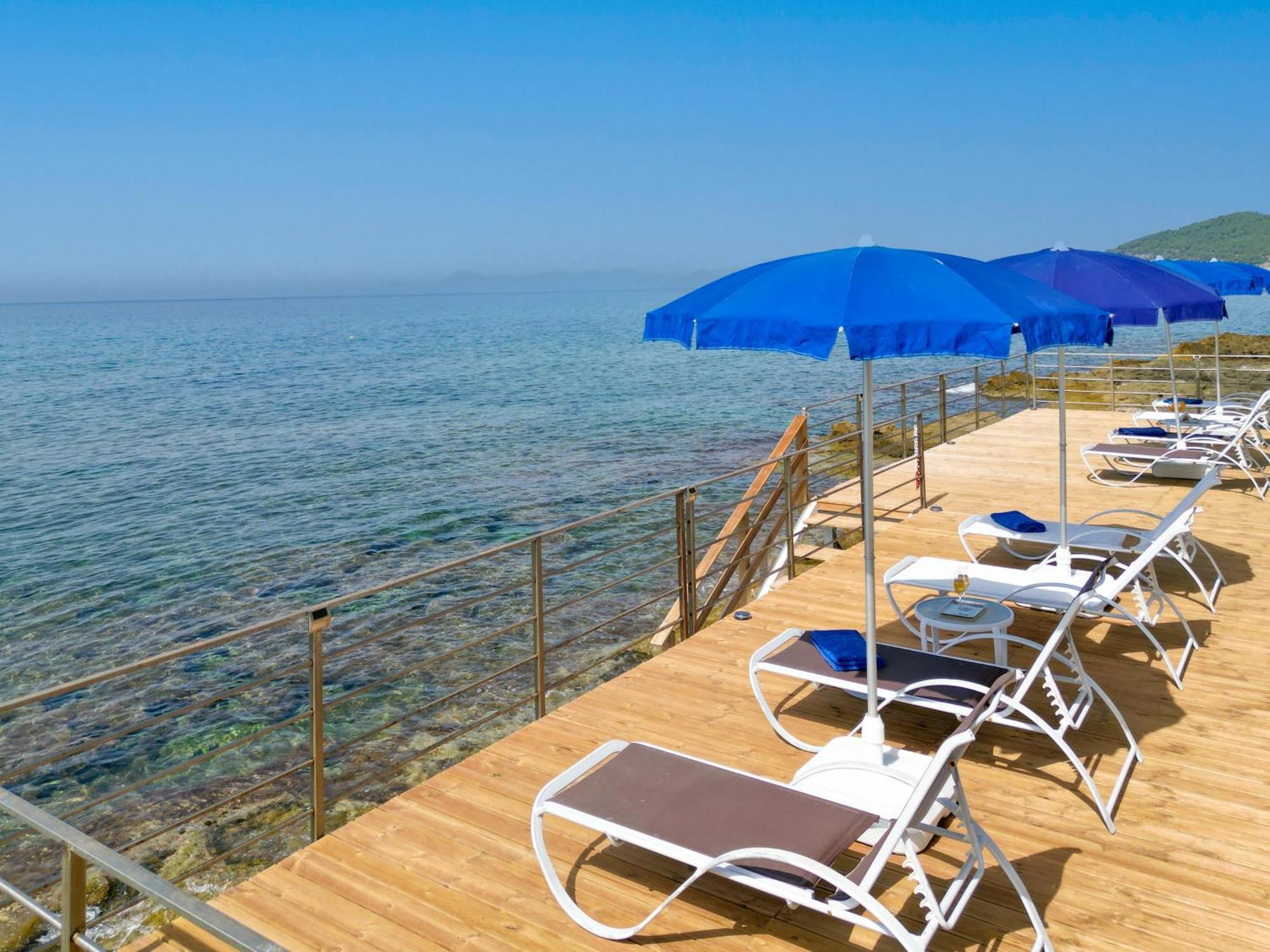 Hotel Villa Sirio Санта-Марія-ді-Кастеллабате Екстер'єр фото