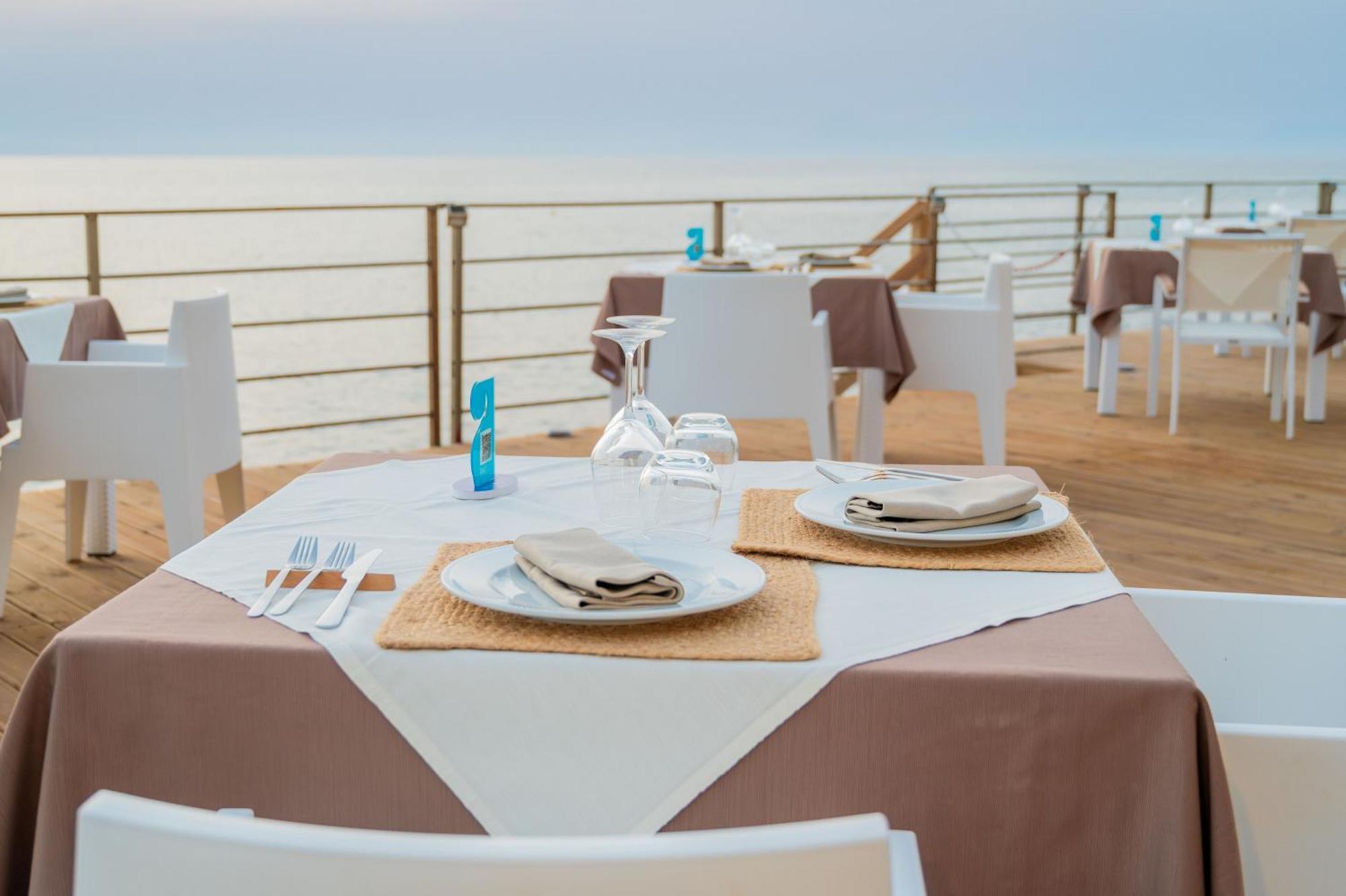 Hotel Villa Sirio Санта-Марія-ді-Кастеллабате Екстер'єр фото